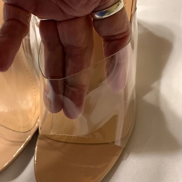 CAPE ROBBIN SIZE 9 Fusion clear open toe slip on w/block transparent heels - Picture 10 of 10